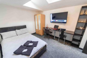 Ground floor cosy studio!